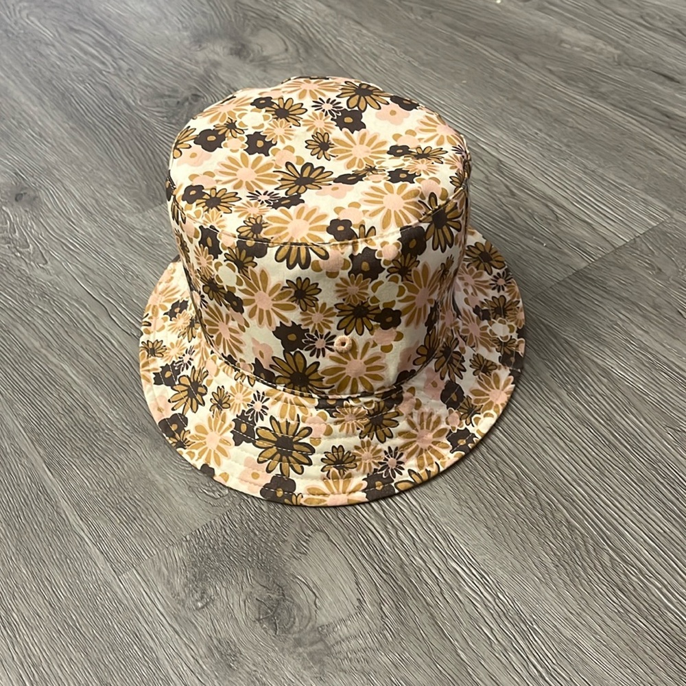 Steve Madden Daisy Blush and Mustard One Size Reversible Bucket Hat Cotton 90s